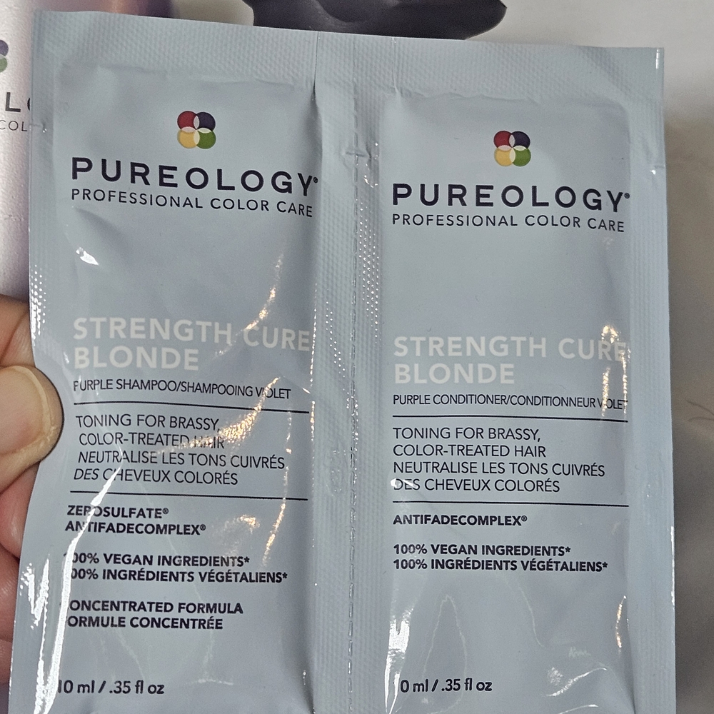 Pureology Hydrate Shampoo & Conditioner - Dry, Colored Treated Hair - SET - Picture 2 of 4